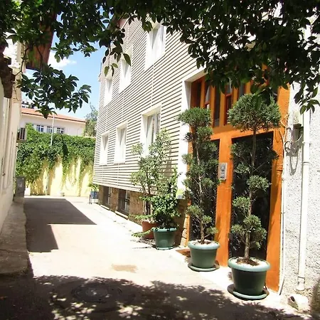 Homestay Kaleici Muhtesem Konum Deniz Yakini 1+0 Oezel Ev
