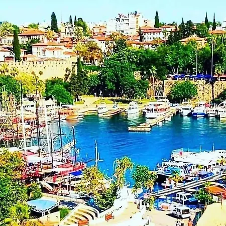 Kaleici Muhtesem Konum Deniz Yakini 1+0 Oezel Ev Homestay